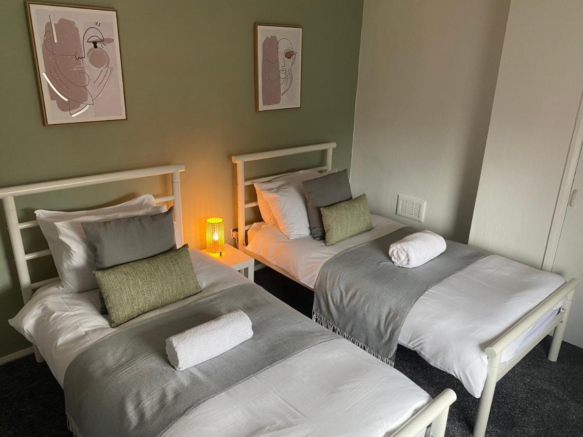 Montrose - Perfect Contractor Stay, Own Driveway, 3 Bedrooms 盖茨黑德 外观 照片
