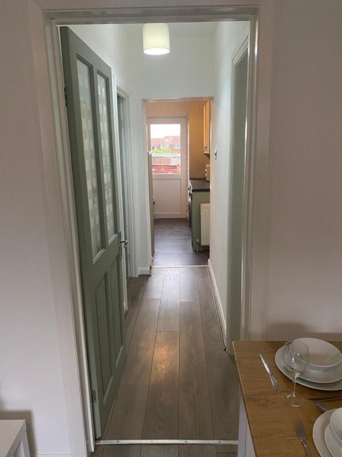 Montrose - Perfect Contractor Stay, Own Driveway, 3 Bedrooms 盖茨黑德 外观 照片