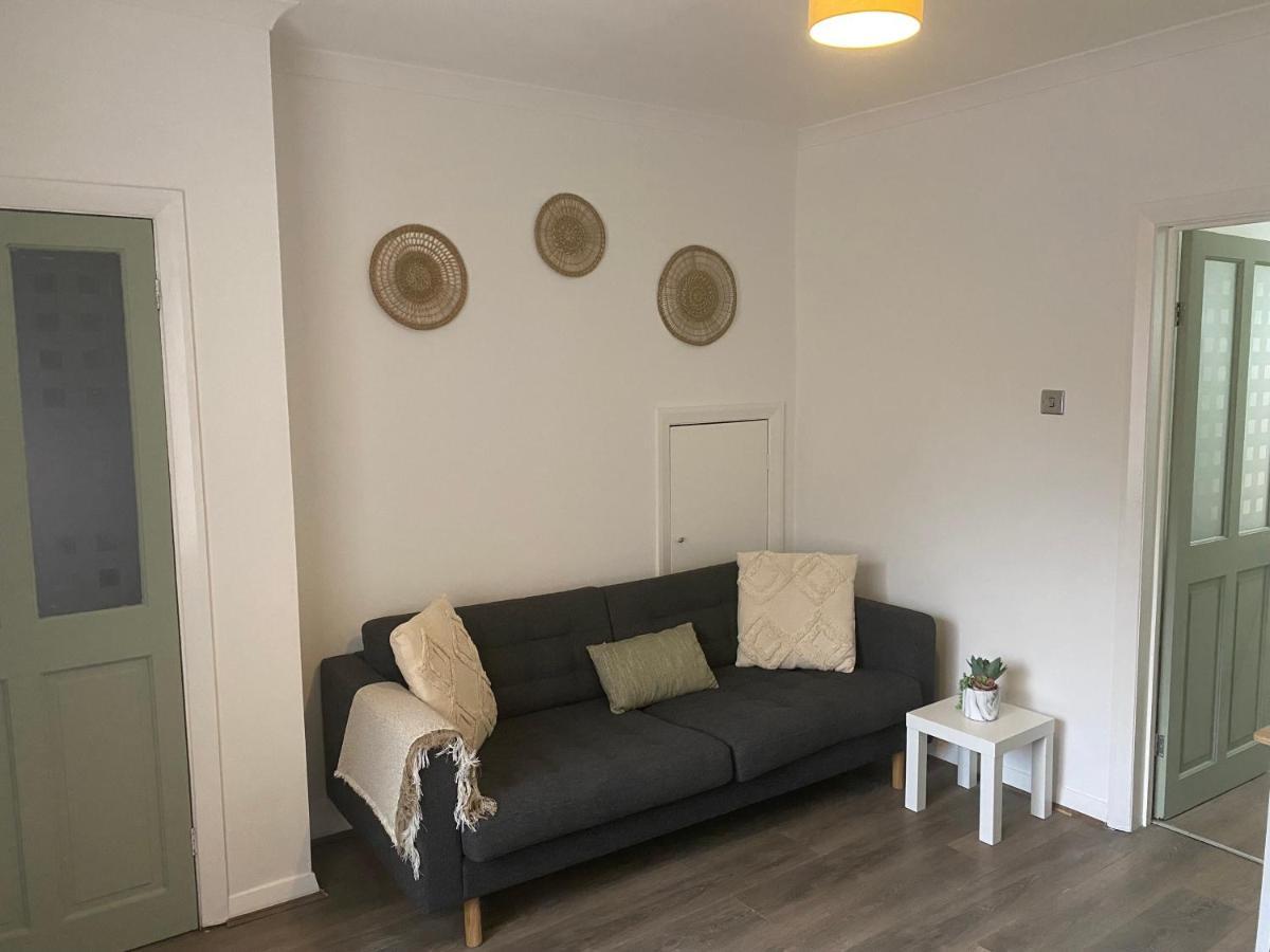 Montrose - Perfect Contractor Stay, Own Driveway, 3 Bedrooms 盖茨黑德 外观 照片