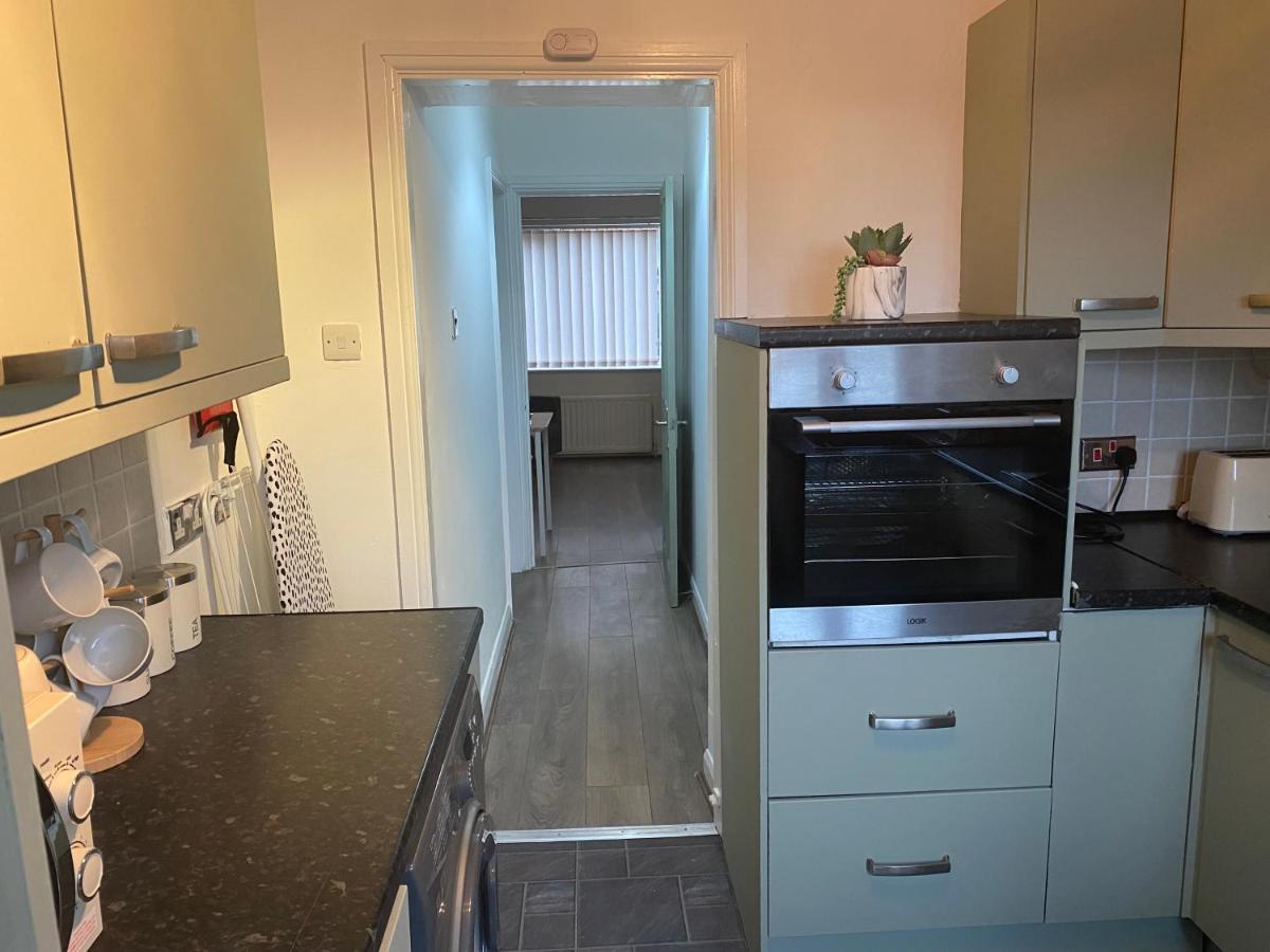 Montrose - Perfect Contractor Stay, Own Driveway, 3 Bedrooms 盖茨黑德 外观 照片